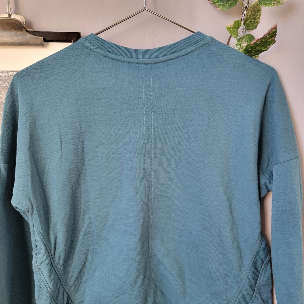 Athleta Girl Beachy Scrunch Pullover Crew Neck‎ Sweatshirt Teal Blue XL 14 - Picture 9 of 13